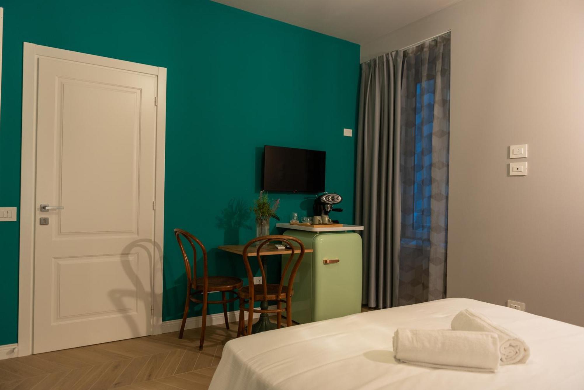 Sophia Boutique Suites Trieste Exterior foto