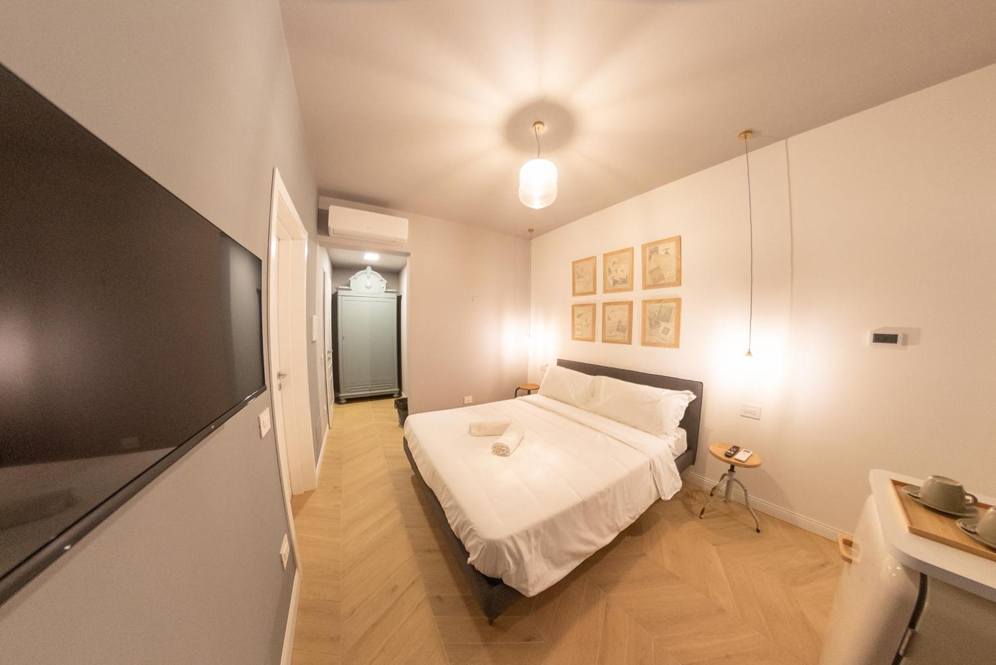 Sophia Boutique Suites Trieste Exterior foto