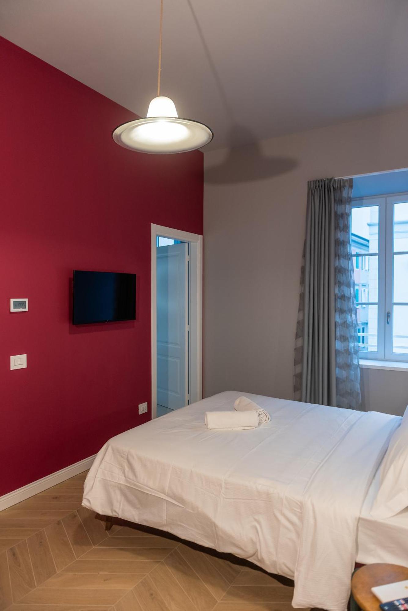 Sophia Boutique Suites Trieste Exterior foto