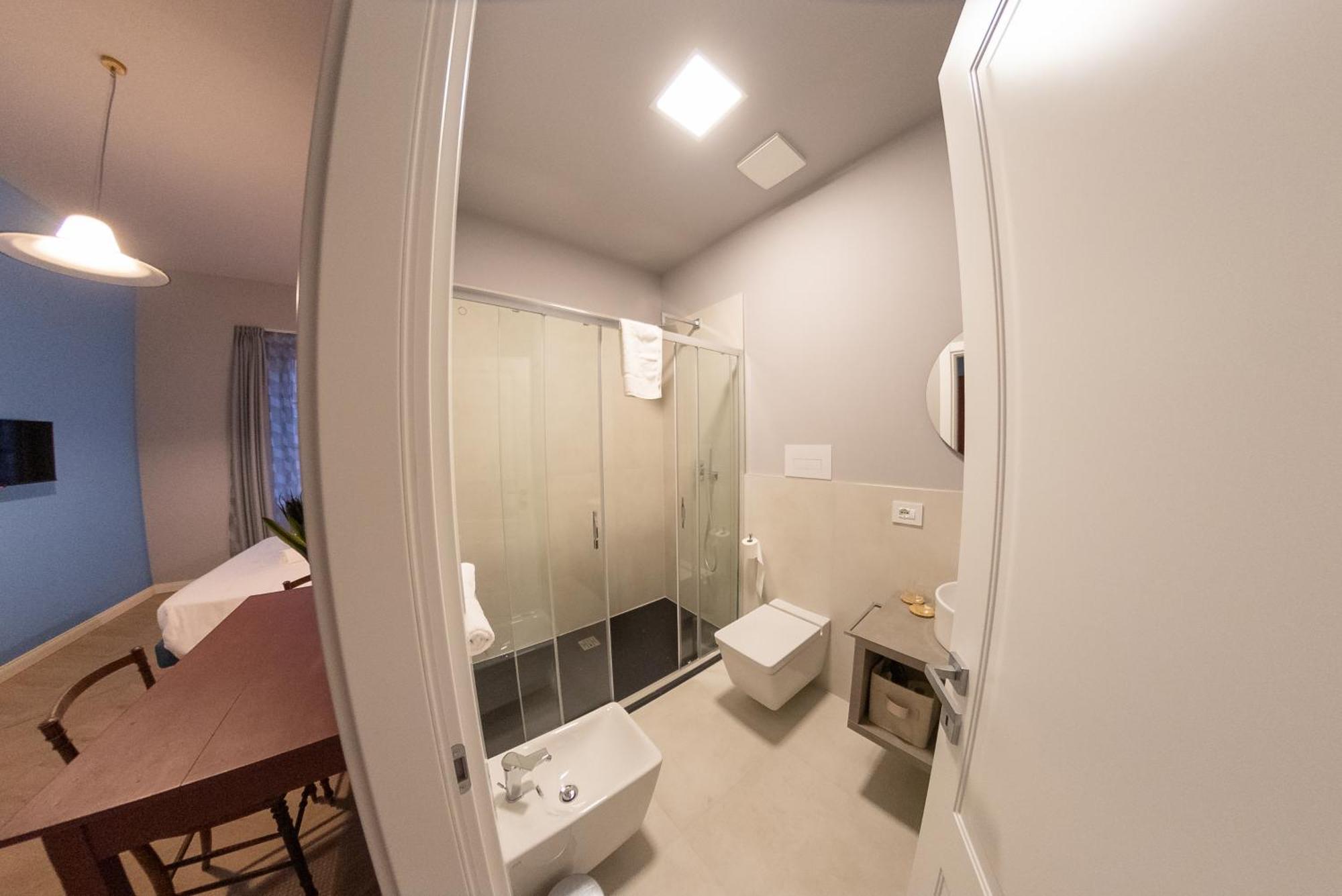 Sophia Boutique Suites Trieste Exterior foto